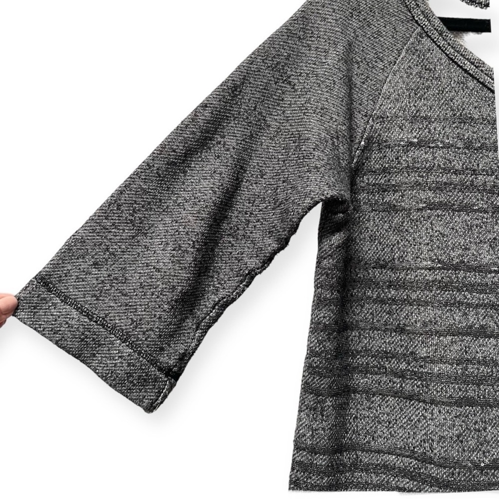 Victoria's Secret Boat Neckline 3/4 Sleeves Sequined Gray Sweatshirt Size XS - Picture 6 of 10